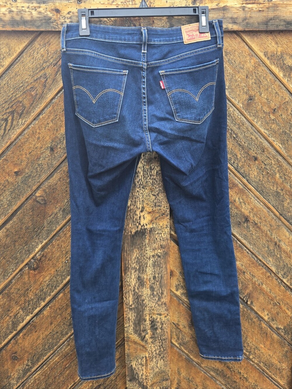 Levi's 711 Skinny Stretch Jeans - Picture 4 of 10